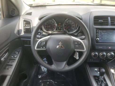 Used 2024 Mitsubishi Outlander Sport ES AWD/4WD image 15