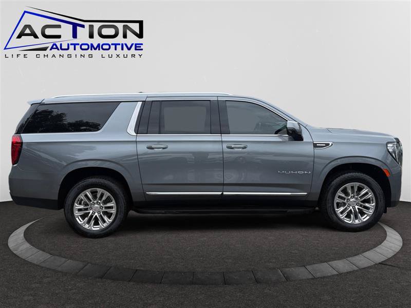 Used 2021 GMC Yukon XL SLT w/ SLT Premium Package AWD/4WD image 9
