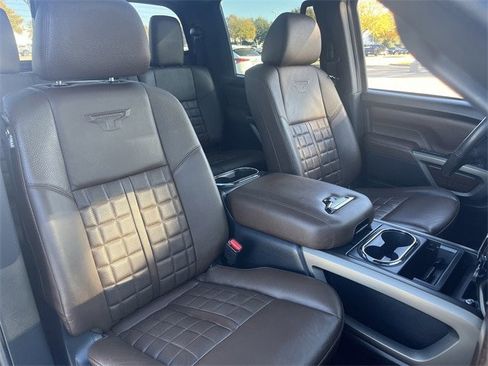 Used 2023 Nissan Titan Platinum Reserve w/ Moonroof Package image 29