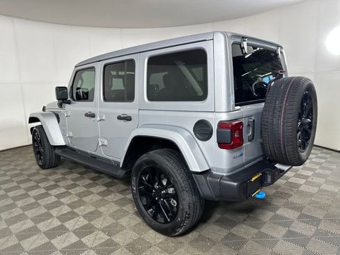 Used 2023 Jeep Wrangler Unlimited Sahara w/ Cold Weather Group image 5