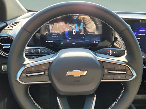 New 2026 Chevrolet Blazer EV LT image 14