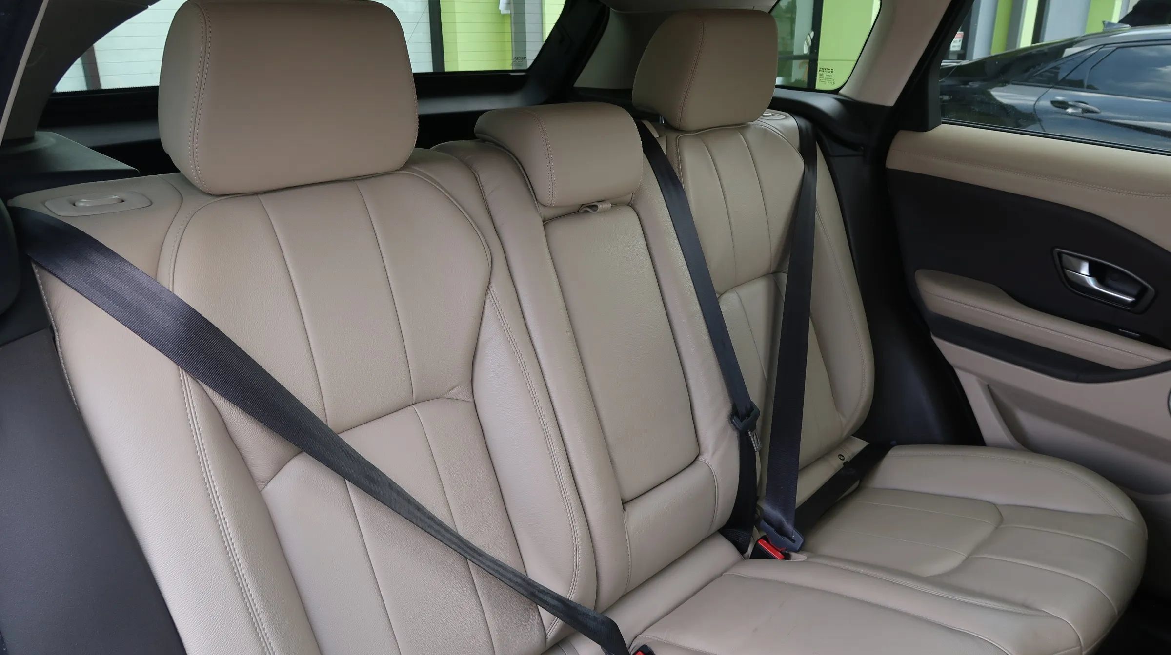 Used 2019 Land Rover Range Rover Evoque AWD/4WD image 24