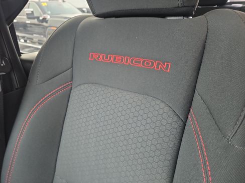 Used 2021 Jeep Gladiator Rubicon w/ Safety Group image 33