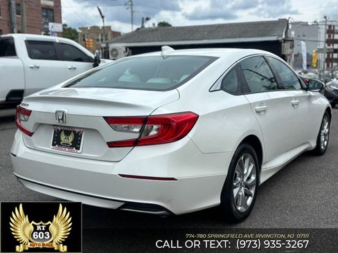 Used 2018 Honda Accord LX image 6