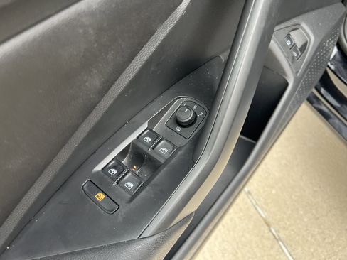 Certified 2020 Volkswagen Jetta SEL image 14