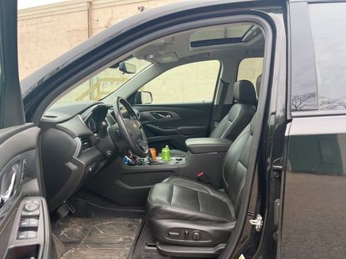 Used 2020 Chevrolet Traverse Premier w/ Redline Edition AWD/4WD image 25