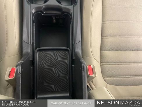 Used 2018 Honda CR-V LX image 36