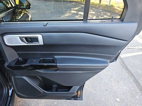 Used 2021 Ford Explorer ST w/ Equipment Group 401A image 17