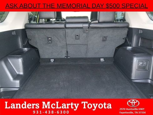 Used 2023 Toyota 4Runner TRD Off-Road Premium w/ Moonroof Package AWD/4WD image 30