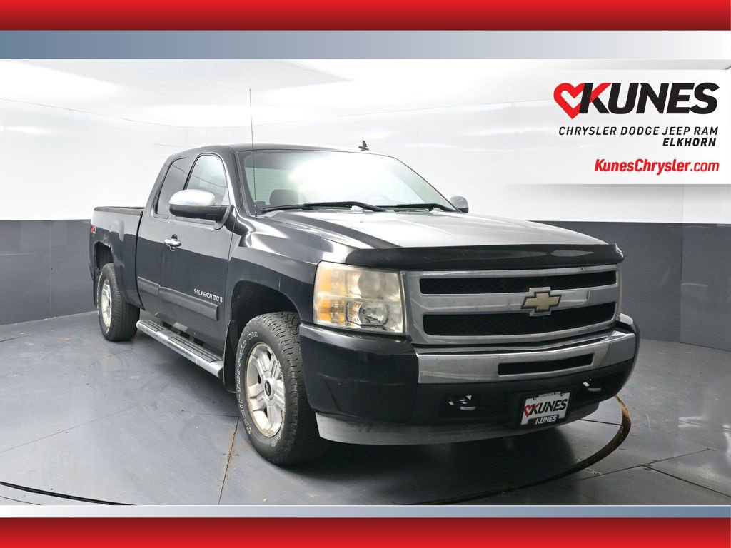 Used 2009 Chevrolet Silverado 1500 W/T AWD/4WD image 1