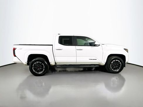 Used 2024 Toyota Tacoma TRD Sport RWD image 7