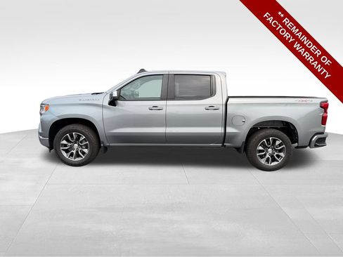 Used 2023 Chevrolet Silverado 1500 LT AWD/4WD image 2