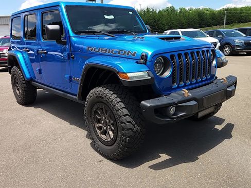 Used 2023 Jeep Wrangler Unlimited Rubicon 392 w/ Trailer Tow Package AWD/4WD image 4