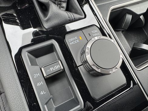 New 2026 Toyota Tundra Limited image 31