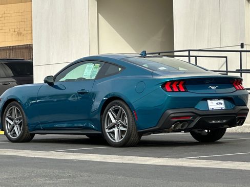 New 2026 Ford Mustang Coupe image 5