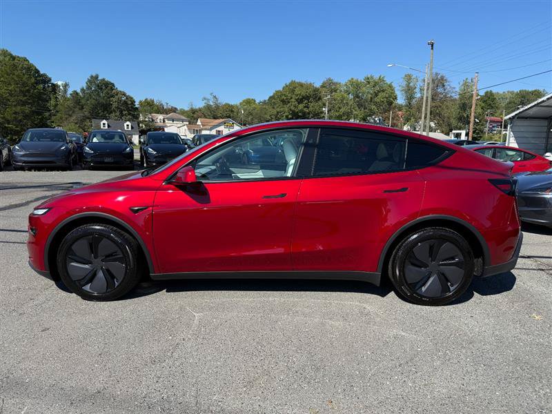 Used 2026 Tesla Model Y Long Range AWD/4WD image 2
