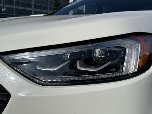 Used 2022 Ford Edge ST w/ Equipment Group 401A image 11