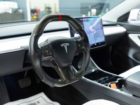 Used 2019 Tesla Model 3 Long Range image 12