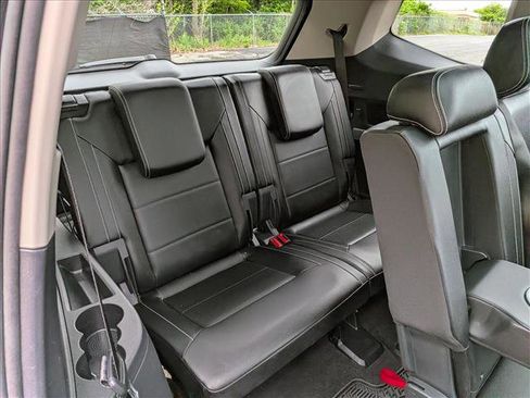 Certified 2023 Volkswagen Atlas SEL AWD/4WD image 18