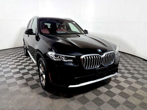 Used 2024 BMW X3 xDrive30i w/ Premium Package AWD/4WD image 2