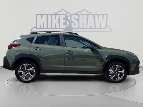Used 2026 Subaru Crosstrek 2.5i Premium AWD/4WD image 6