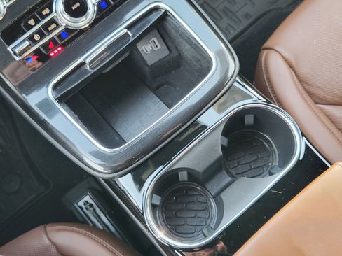 Used 2023 Lincoln Nautilus Reserve image 21