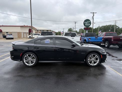 Used 2022 Dodge Charger R/T RWD image 19