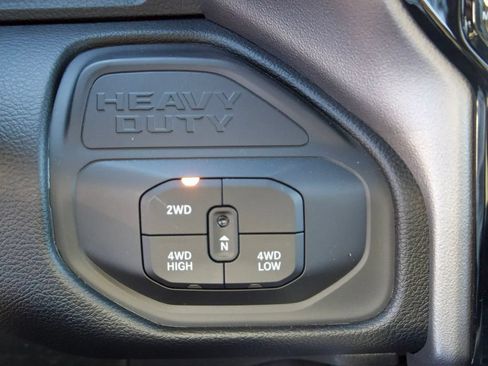 New 2026 RAM 2500 Laramie w/ Night Edition AWD/4WD image 25