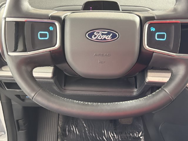 Used 2025 Ford Expedition Active RWD image 10