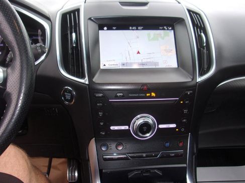 Used 2019 Ford Edge ST w/ Equipment Group 401A AWD/4WD image 12