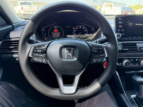 Used 2019 Honda Accord LX image 6