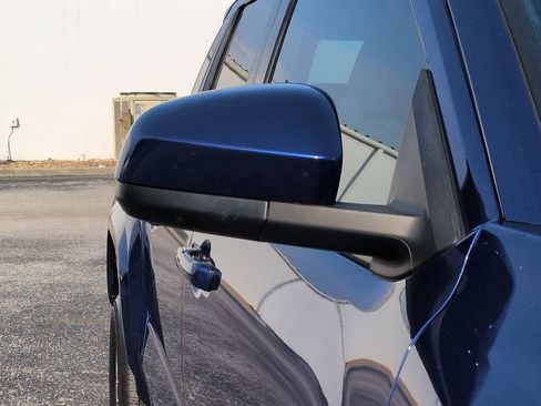 Used 2025 Toyota Tacoma SR5 RWD image 12