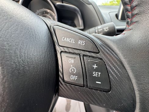 Used 2014 MAZDA MAZDA3 s Grand Touring FWD image 32