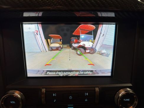 Used 2022 Ford Mustang Shelby GT500 w/ Technology Package image 34