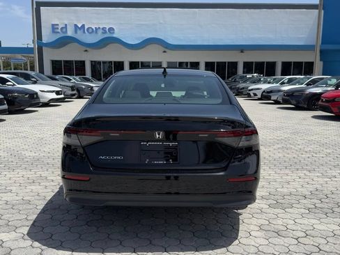 Used 2024 Honda Accord EX image 11