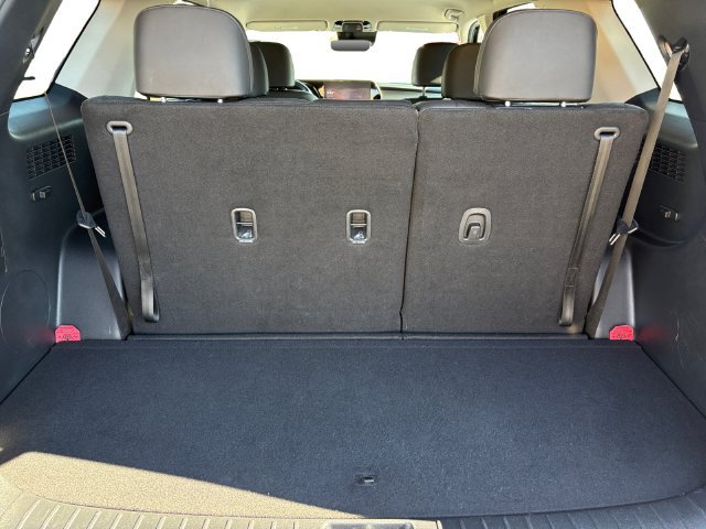 Used 2024 Hyundai Palisade SEL FWD image 19