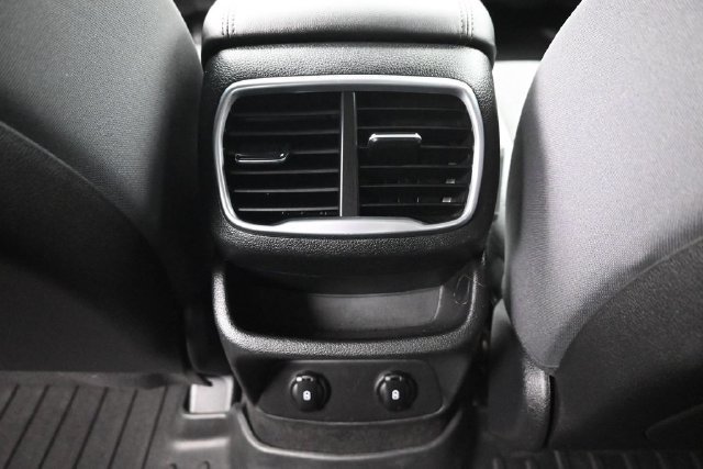 Used 2020 Hyundai Santa Fe SEL AWD/4WD image 25