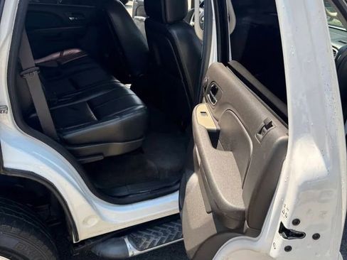 Used 2013 Chevrolet Tahoe LT w/ Suspension Package, Off-Road image 18