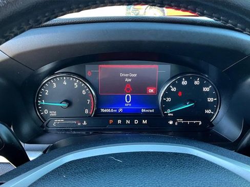 Used 2020 Ford Explorer XLT w/ Comfort Package image 12