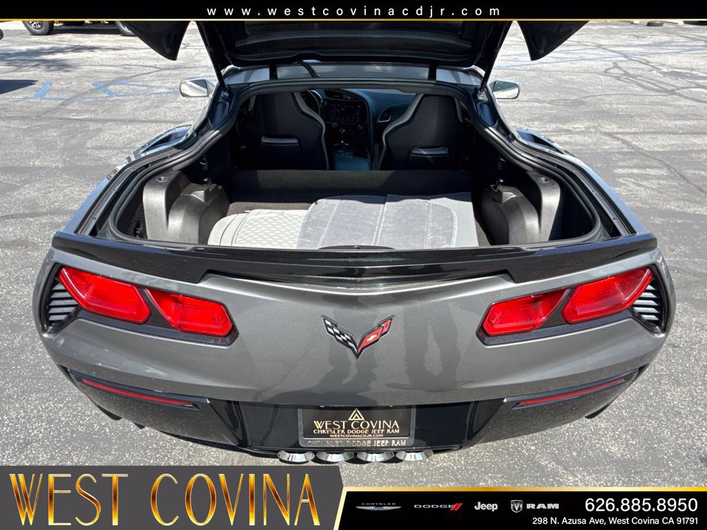 Used 2015 Chevrolet Corvette Stingray Coupe w/ Battery Protection Package RWD image 21