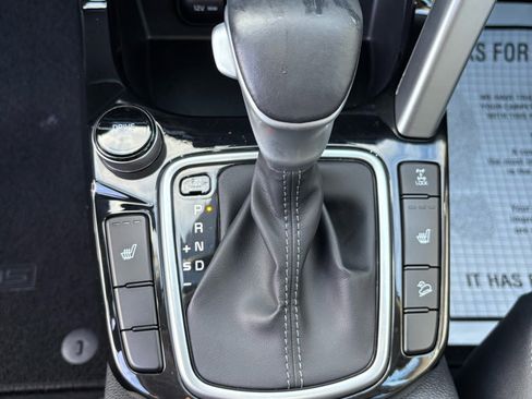 Used 2023 Kia Seltos SX image 20