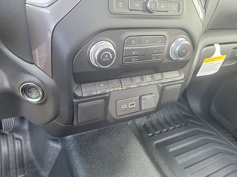 New 2026 GMC Sierra 1500 Pro w/ Pro Value Package image 15