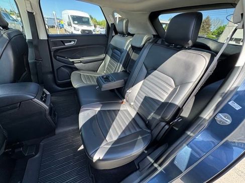 Certified 2019 Ford Edge SEL w/ Equipment Group 201A AWD/4WD image 23