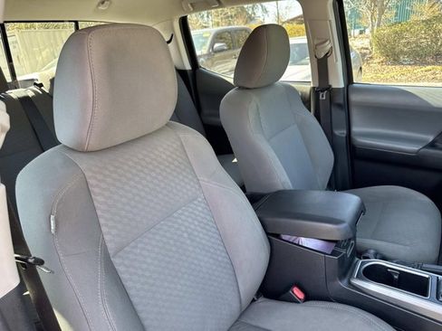 Certified 2021 Toyota Tacoma SR5 image 17