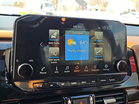 Certified 2023 Nissan Pathfinder Platinum w/ Black Appearance Package image 29