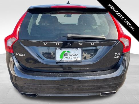 Used 2015 Volvo V60 T5 AWD/4WD image 6