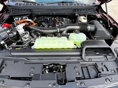 New 2025 Ford F150 Platinum w/ Equipment Group 702A High image 11