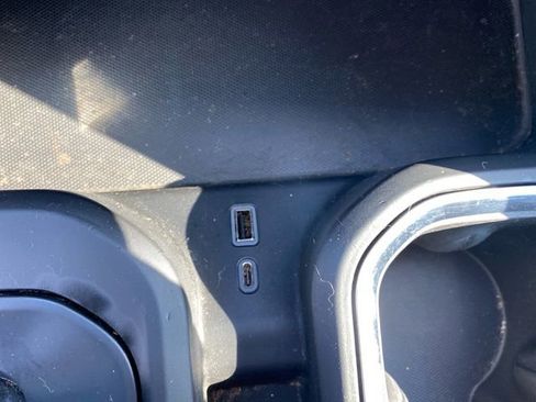 Used 2022 GMC Sierra 1500 Denali w/ Denali Reserve Package image 14