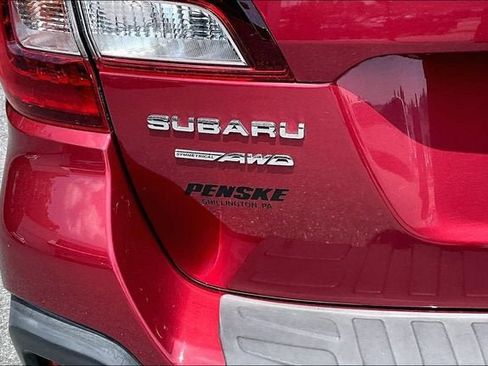 Used 2018 Subaru Outback 2.5i Premium AWD/4WD image 31