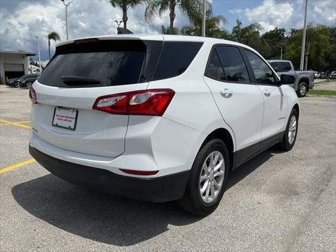 Used 2020 Chevrolet Equinox LS w/ LS Convenience Package FWD image 7